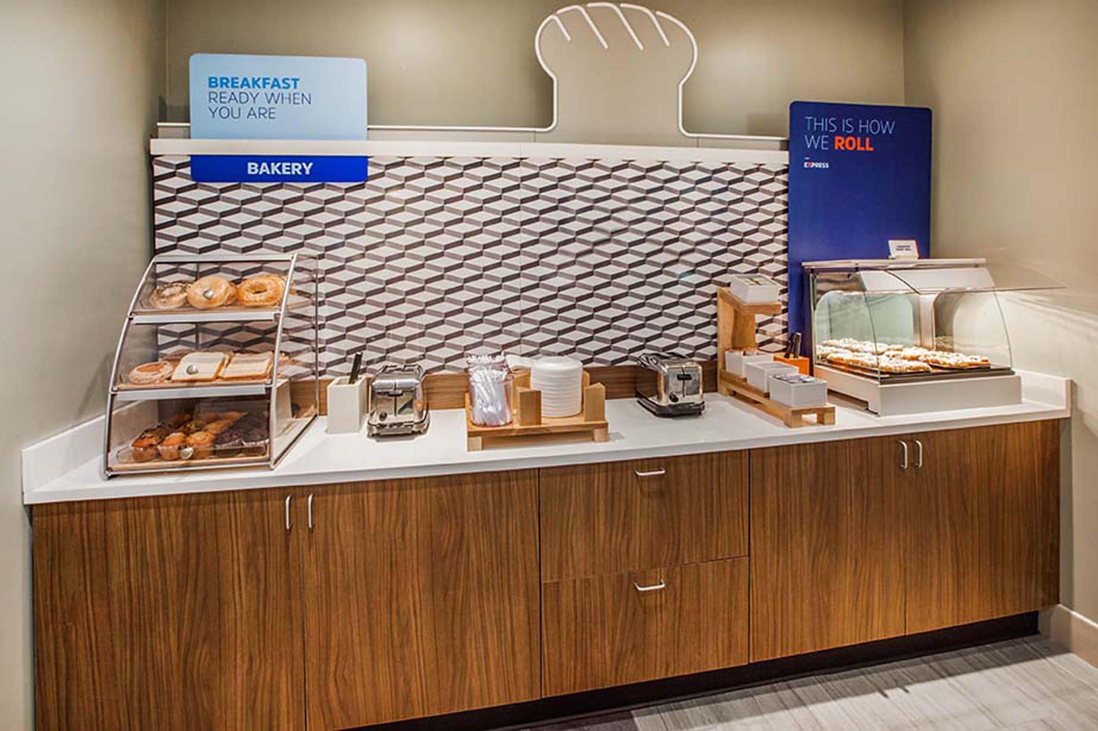 Holiday Inn Express - Columbus - Dublin By Ihg Luaran gambar